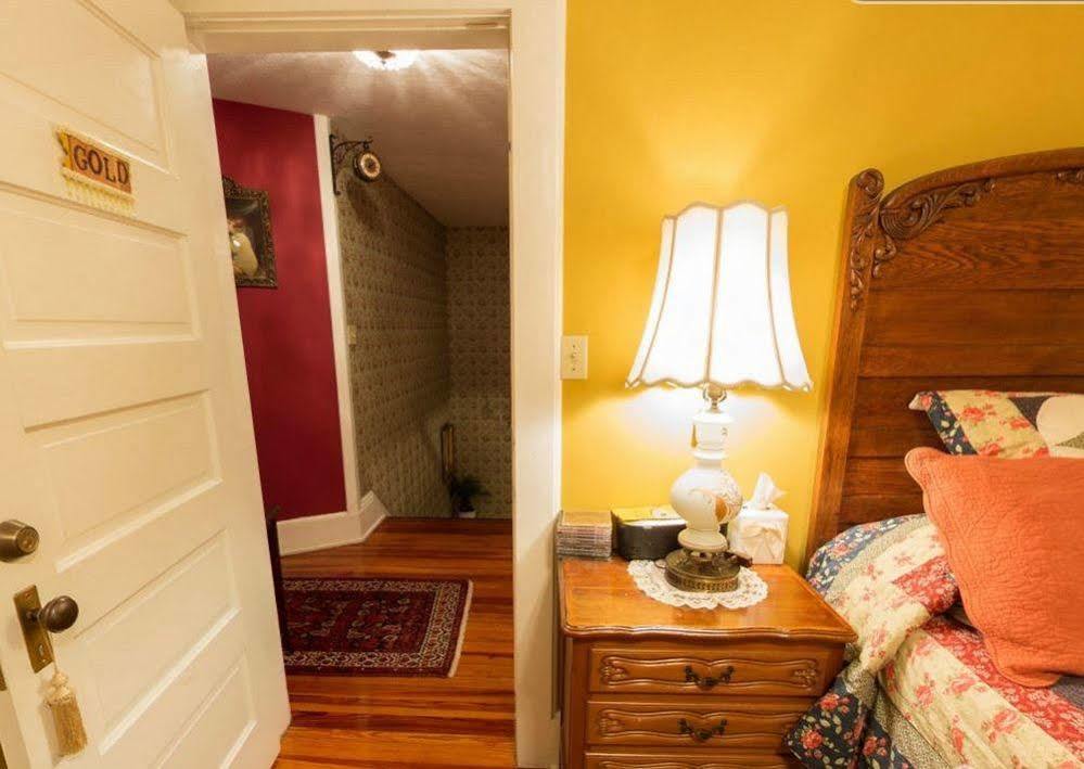 Alling House Bed And Breakfast Ориндж Сити Екстериор снимка